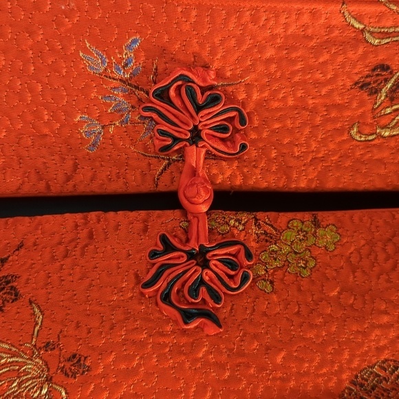 Solz Squirrel | Vintage 100% Silk Embroidered Reversible Mandarin Coat Size S - Picture 5 of 11